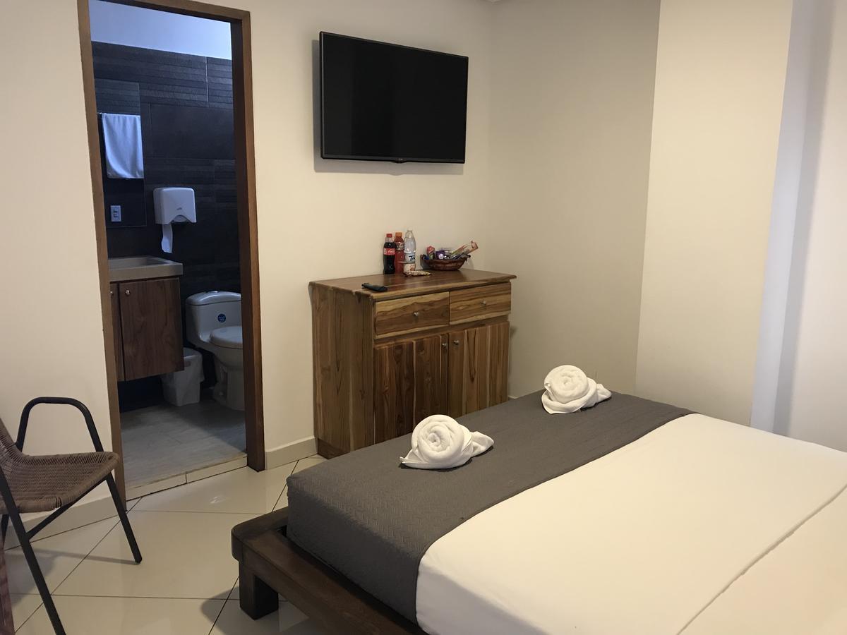 Hotel Bahia Guatapé Kültér fotó