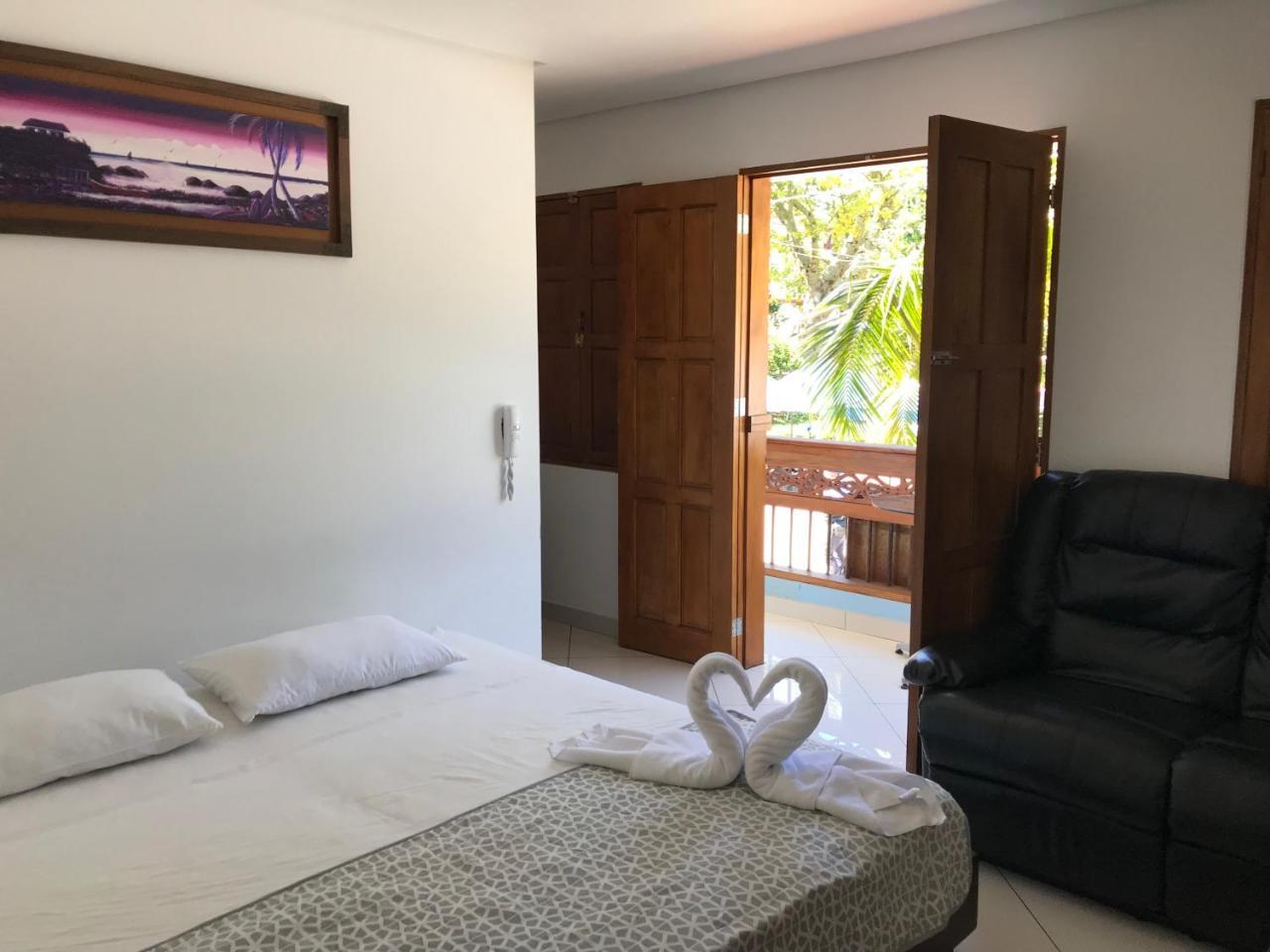 Hotel Bahia Guatapé Kültér fotó